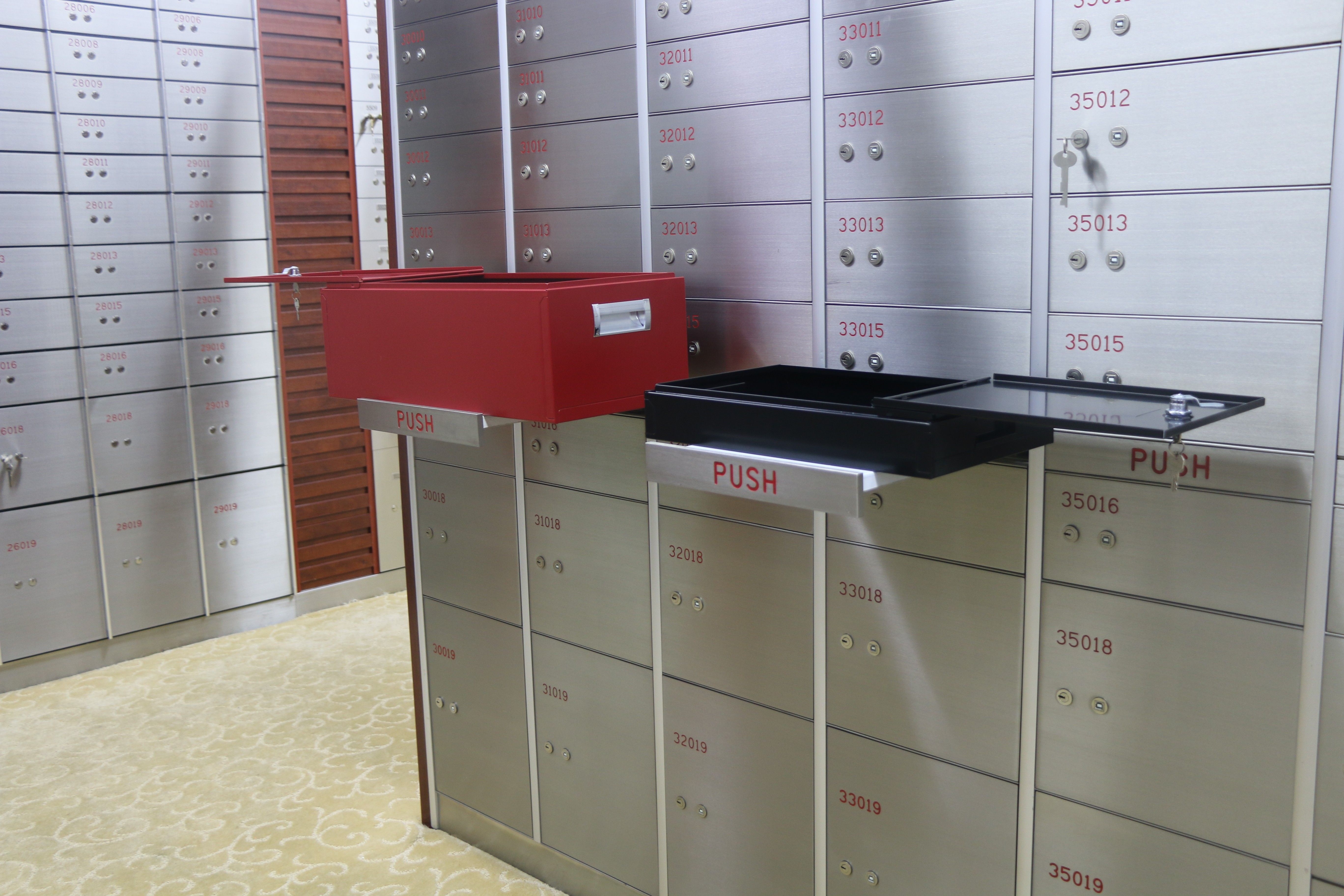 Lockable обслуживание ODM сейфа банка ширины глубины 812mm 600mm