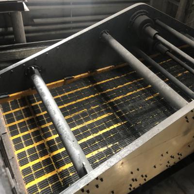 Tela de vibração linear da eficiência elevada 940rpm para o processo de mineração da redução