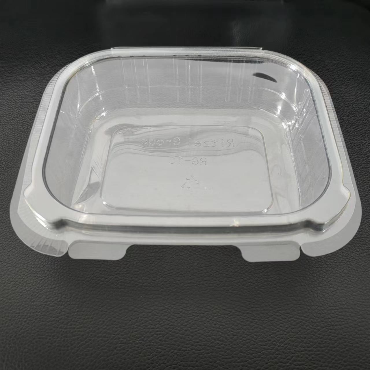 Customized 8oz Clear PET Hinged Clamshell Fruit Container