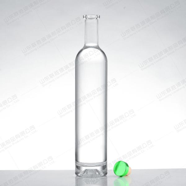 Healthy Lead Free Glass Bottles Bespoke 500ml 700ml 750ml For Brandy Vodka Rum