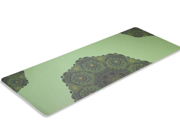 Indoor Sports Green Travel Exercise Mat , Fold Up Yoga Mat Easy Cleaning