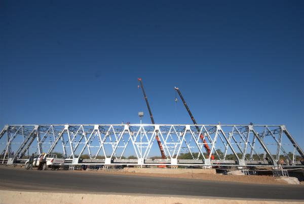 Galvanized Prefabricated Steel Harzone Truss Girder Bridge