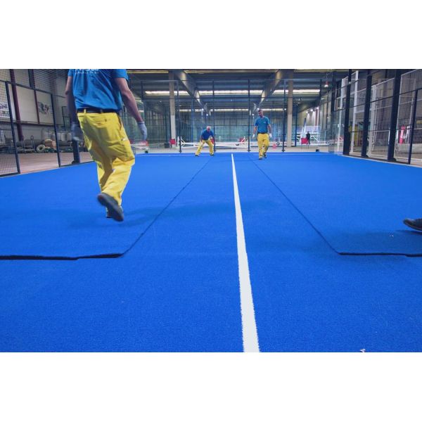 Césped artificial para pádel multideportivo con sistemas de drenaje y relleno personalizados, certificado ISO 9001