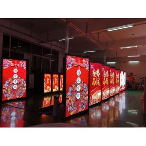 Outdoor Advertising Pole LED Display P5 640*1280mm Customized Size Outdoor Street Lighting Led Pole Screen
