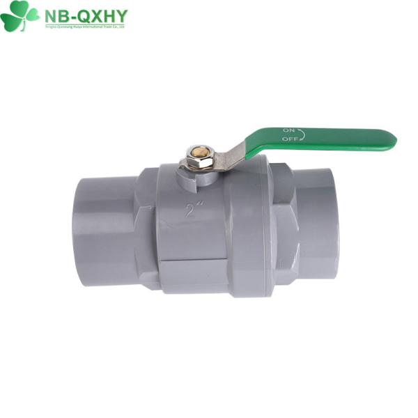 Système d'approvisionnement en eau à la poignée en acier vert Matériau PVC 2 PCS Valve à bille pour l'agriculture