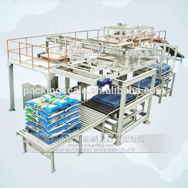 Packaging Material Wood Pallet Dispenser for Streamlined Pouch Packaging