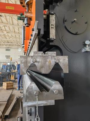 Professional 5mm/s Bending Speed Press Brake Bending Machine for Precise Bending 3260*1500*2250