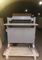 Machine de perforation de feuille de papier PP PVC semi-automatique à charge lourde 3500 fois / heure