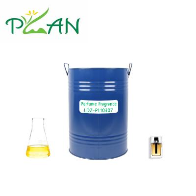 Concentrated Fragrance Essence with Floral-Fresh Aroma and Moderate Sillage for Perfume Making