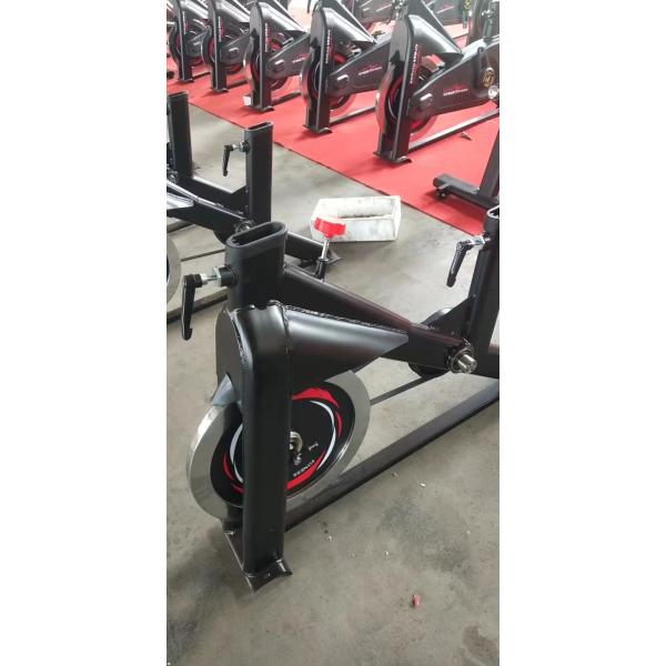 Casa Gimnasio Equipo de acondicionamiento físico Construcción corporal Girando en interiores Ejercicio Fit Bike