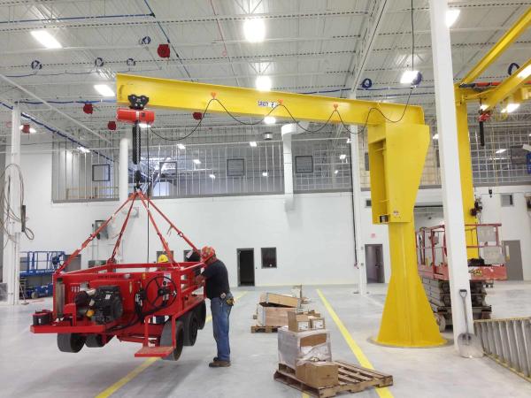 a coluna 2000kg montou a cor de gerencio do ° de Jib Crane Lifting Machine With 360 personalizada
