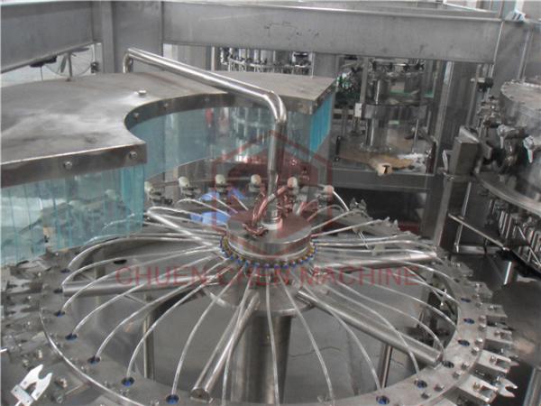 Counter Pressure CSD Carbonated Drink Filling Machine / Soft Drink Bottling Equipment