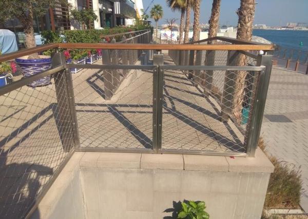 Lightweight Balustrade Cable Mesh Stainless Steel Wire Rope Netting Protecting Fence