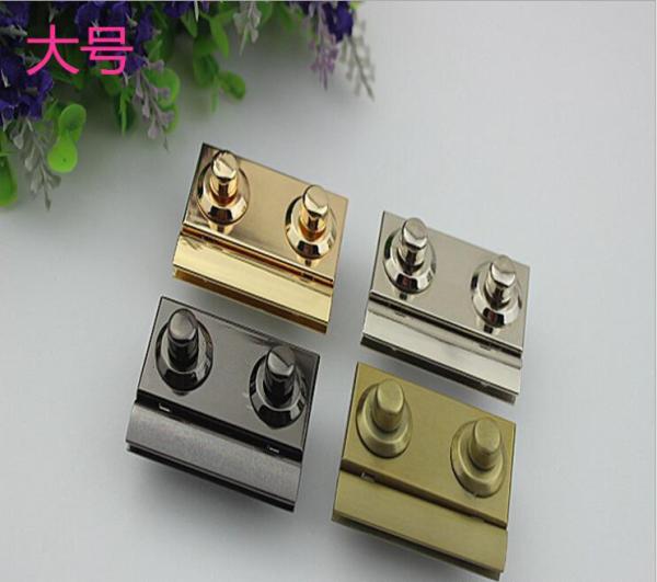 Hot Sale Durable Nickel Color Metal Press Lock Clasp Purse Closure Squeeze Turn Lock