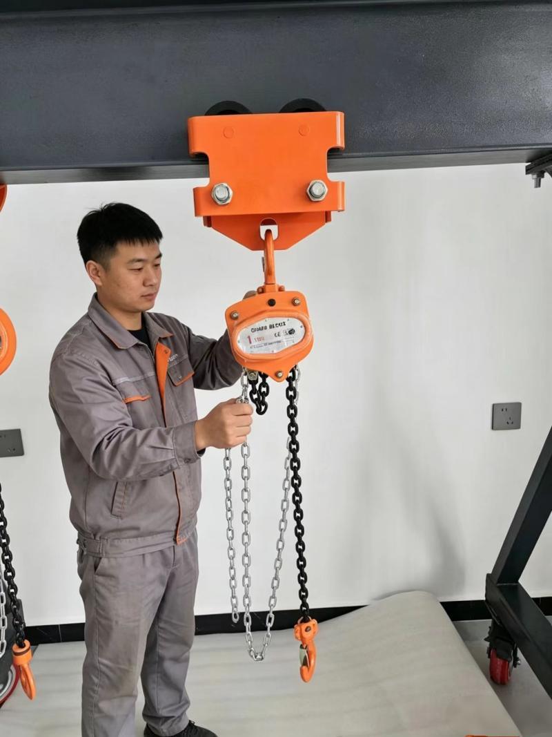 Adjustable Span Monorail Hoist Trolley 0.5T-10T Manual Monorail Trolley With Bearing Wheels