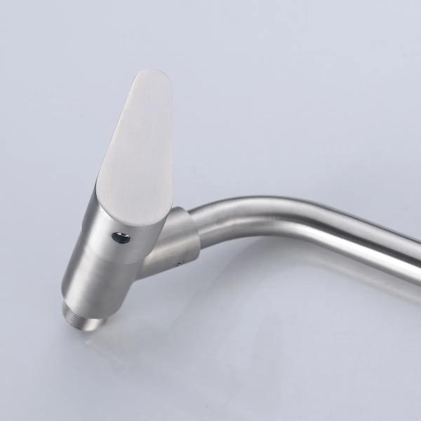 Cromo acabamento de aço inoxidável cozinha torneira misturador com água fria quente e desviador