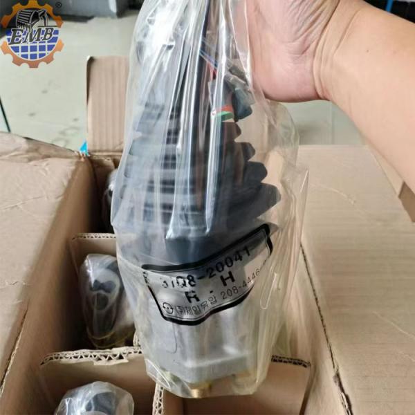 31Q8-20041 Pilot Valve 31Q8-21031 31Q8-20030 Joystick For R330-9S R430LC-9 Excavator Parts