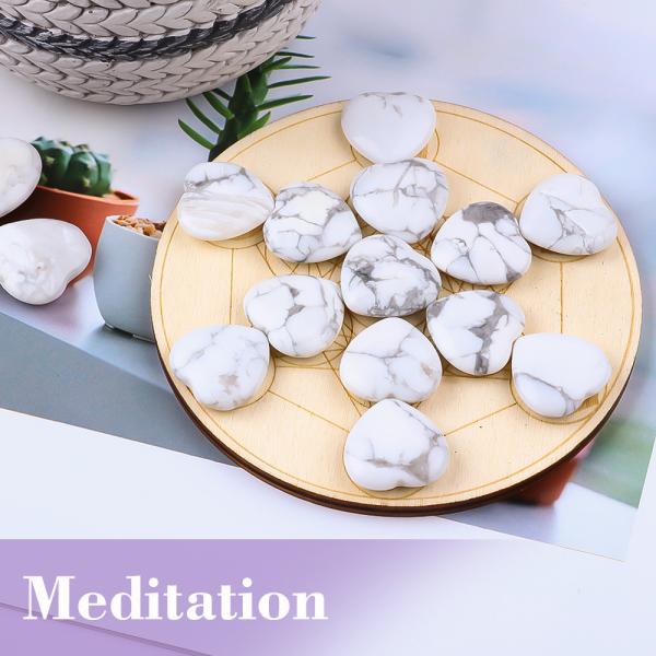 White Turquoise Heart Shaped Healing Stones 0.8 Inch For Jewelry Making
