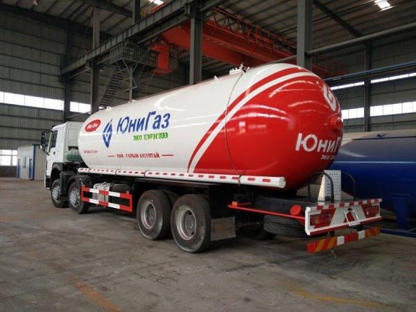 Sinotruk LP Gas Transport Truck , 34.5cbm Howo 15mt 18ton Propane Service Truck