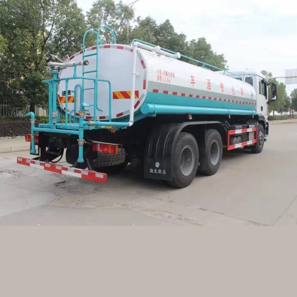 SINOTRUK 18 Cbm Camion Arroseur Berceau de Lancement  Wagon d'Eau