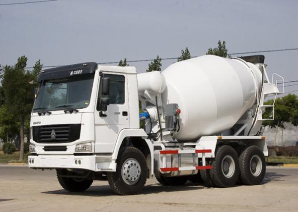 SINOTRUK HOWO Concrete Mixer Truck 10CBM 336HP 6X4 LHD ZZ5257GJBN3841W