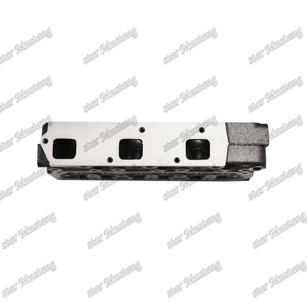Cylinder head  D902 1G962-03045 1G962-03046 For Kubota Engine Spare Parts