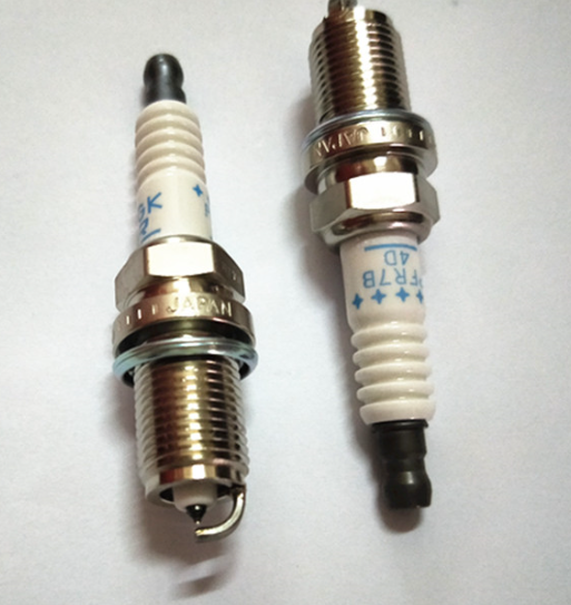 Genuine Car Spark Plug Pfr7b-4d1461 For Sino Truck Ngk Spark Plug