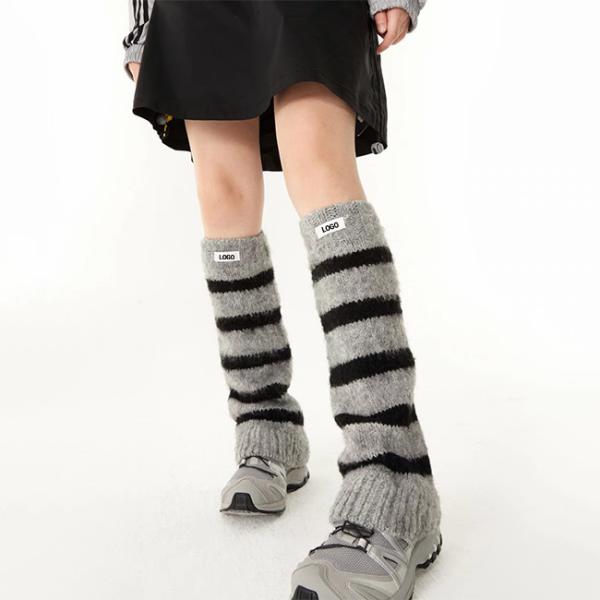 Logo personnalisé chauffe-jambes pour femmes manches de chaussettes tricotées acryliques à rayures horizontales