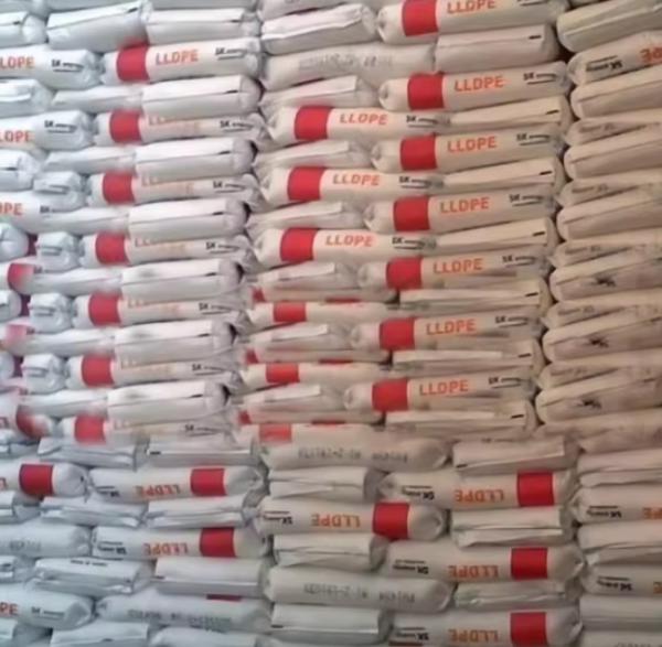 Film-grade LLDPE FV149M - High Gloss, Easy to Process, Suitable for Film Applications