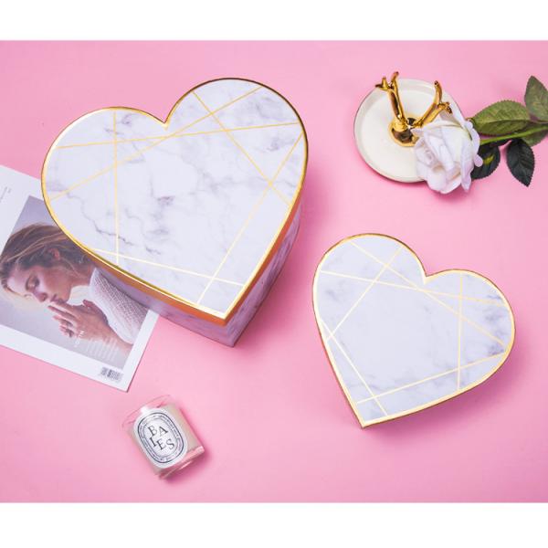 Сердце формирует коробку конфеты дня мраморизуя Валентайн подарочной коробки бумаги картона установило для Подарка Духов дам