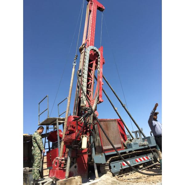 Motor diesel superficial hidráulico 153kW (205HP) de Cummins del aparejo de taladro de la base de CR12 el 1200m por completo