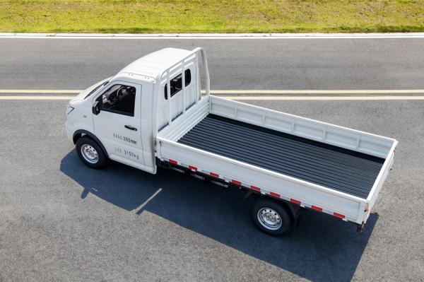Small 9.1m3 Electric Flat Bed Truck New Gonow Electric Flatbed Van