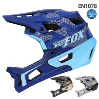 Capa de bicicleta com visor removível de acordo com a norma de segurança CE/EN 1078.