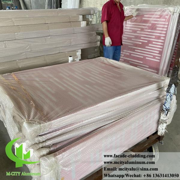 Алюминиевая панель с перфорированным металлическим потолком для декорации зданий белого цвета