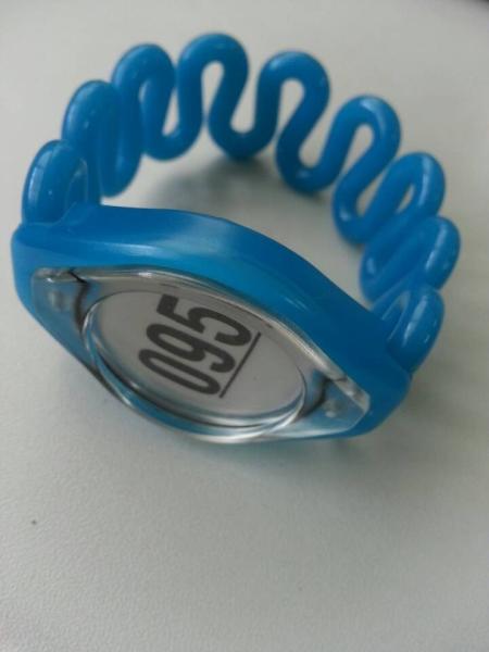 NFC wristbands/NFC RFID silicone wristbands/NFC intelligent Proximity silicone wristbands