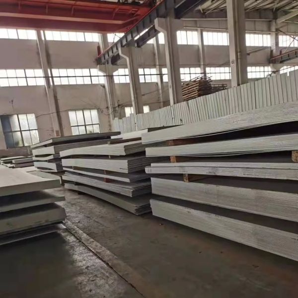 Hot Rolled Duplex Stainless Steel 2205 Plate and Sheet with Pickling Surface Treatment for Corrosion Resistance