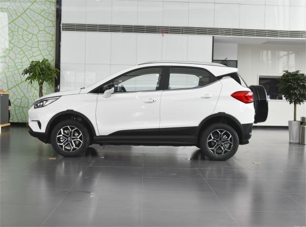 2024 BYD Yuan Pro Luxury Electric Car with 401KM Range