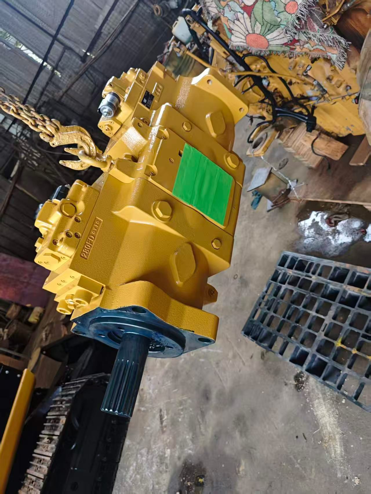 Premium Customized Genuine Original Hydraulic Main Pump for CAT 374GC Excavator, Heavy Duty Stable Hydraulic Performance