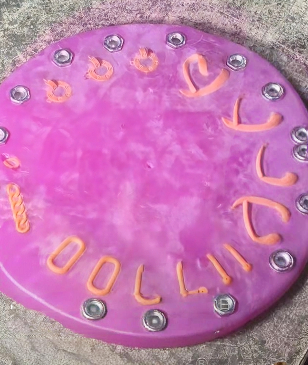 Manual Centrifugal Casting Machine Precision for Marine Animals Wearing Metal Buttons & Badges Production Equipment