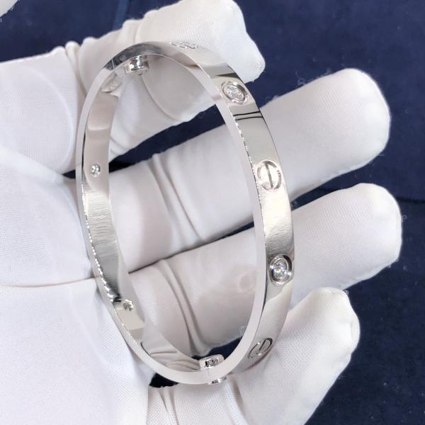High-End High Quality Elegant Amazing Car Tier 18k LOVE Bracelet 4 Diamonds