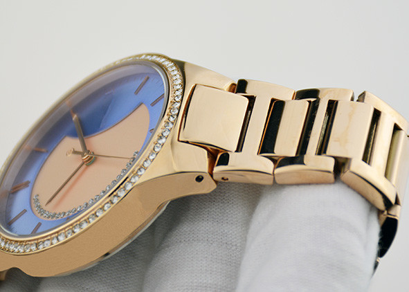 39mm Quartz Stainless Steel Ladies Watch 100m Water Resistant With Swarovski Stones