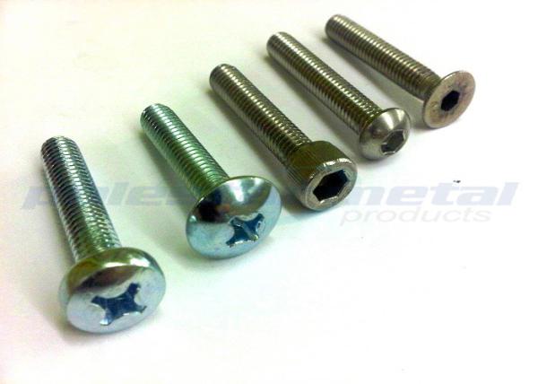 A categoria feita sob encomenda 8,8 do aço carbono parafusa porcas - e - prendedores do hardware dos parafusos