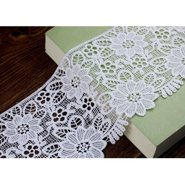 Wide Flower Pattern White Guipure Lace Trim For Fashion Dress OEM / ODM