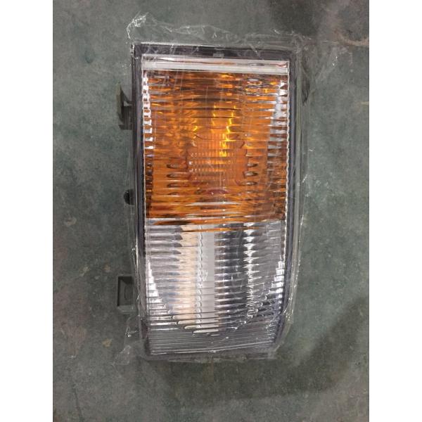 2006 Hyundai HD 120 Truck Parts Front Corner Lamp OEM 92301-GA000 92302-GA000