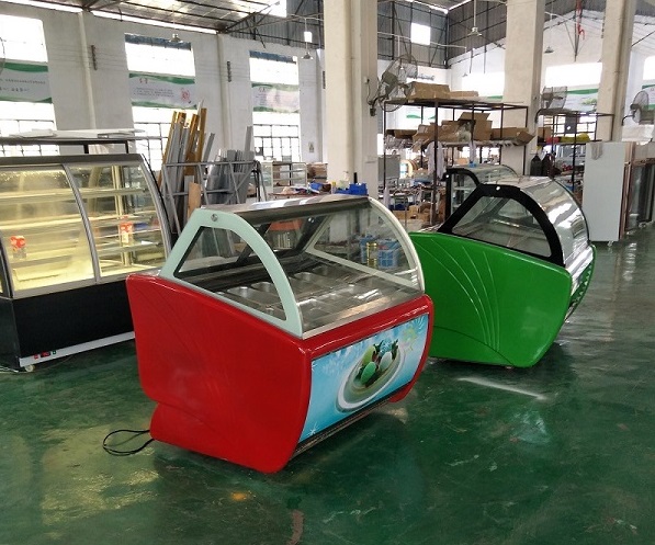 12 вкусов Двухрядные кастрюли из нержавеющей стали мороженое дисплей морозильник