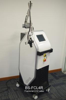 Fractional Co2 Laser Skin Resurfacing Machine For Stretch Marks Elimination
