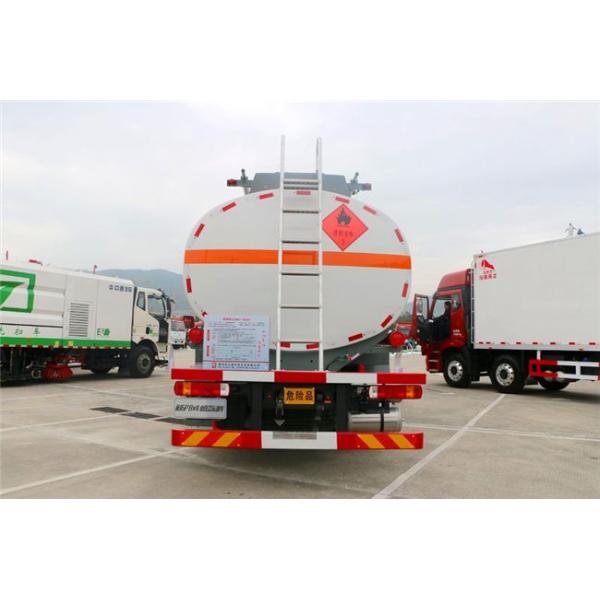 Large Capacity 8x4 FAW Diesel Fuel Storage Tank Truck Euro III Red Color