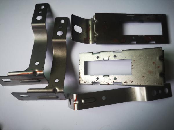 Stainless Steel Stamping Parts in Stock | Wholesale Metal Accessories & Spring Components for Assembly Lines