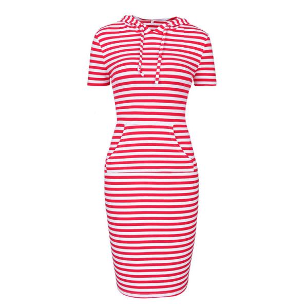 Женщины связали длинный рукав с платьем моды клобука