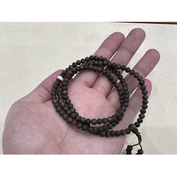 100% Natural Agarwood Beaded Bracelet with Adjustable Size and Distinct Fragrance for Spiritual Practices
